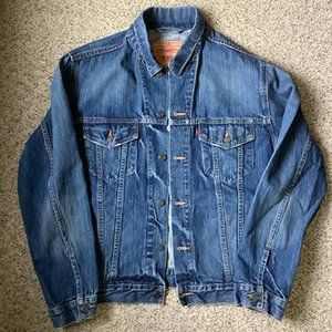 Levi’s Denim Medium Stonewash Jean Jacket Standard Trucker 70507 Men Size Large